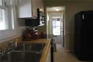 449 Spring St, Centerville, PA 15358 - Photo 9