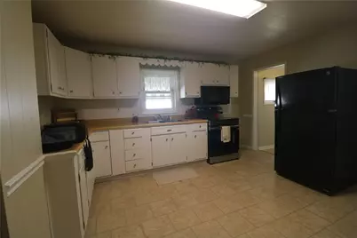 449 Spring St, Centerville, PA 15358 - Photo 7