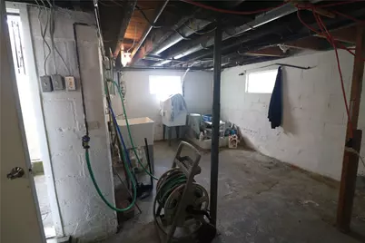 407 Lower Spring Ln, Centerville, PA 15358 - Photo 11