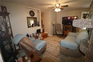 407 Lower Spring Ln, Centerville, PA 15358 - Photo 5