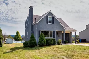 305 Prospect Cir, Lower Burrell, PA 15068 - Photo 3