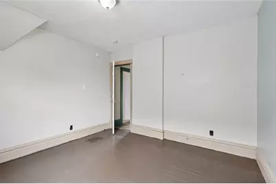 655 New Castle Avenue, Sharon, PA 16146 - Photo 27
