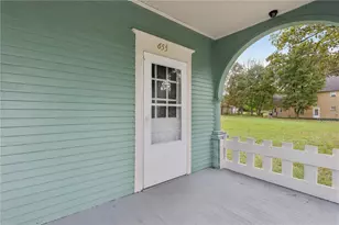 655 New Castle Ave, Sharon, PA 16146 - Photo 5