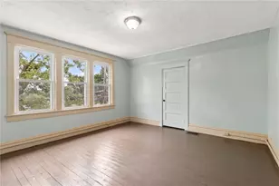 655 New Castle Ave, Sharon, PA 16146 - Photo 21