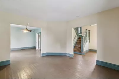 655 New Castle Avenue, Sharon, PA 16146 - Photo 9