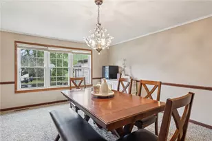 1426 Eastbrook Rd, New Castle, PA 16101 - Photo 11