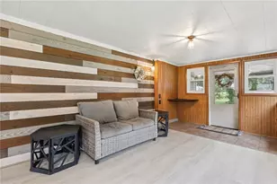 1426 Eastbrook Rd, New Castle, PA 16101 - Photo 35