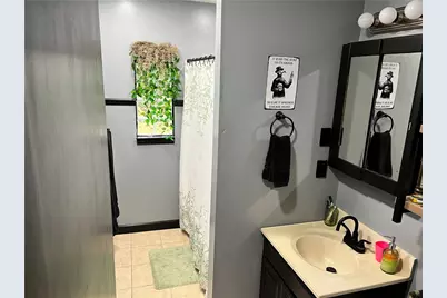 303 Leech Rd, Hempfield Township, PA 16125 - Photo 13