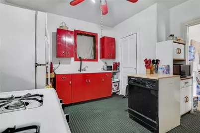 215 5th Avenue, New Kensington, PA 15068 - Photo 9