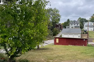 226 E Loyalhanna St, Ligonier Boro, PA 15658 - Photo 7