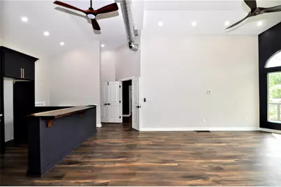 2040 Constitution Blvd, Elizabeth Twp/Boro, PA 15135 - Photo 35