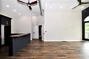 2040 Constitution Blvd, Elizabeth Twp/Boro, PA 15135 - Photo 35