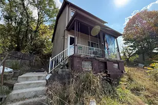 421 Belonda St, Pittsburgh, PA 15211 - Photo 3