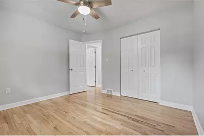 302 McKinney Dr, Moon/Crescent Twp, PA 15108 - Photo 19