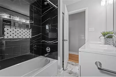 302 McKinney Dr, Moon/Crescent Twp, PA 15108 - Photo 13