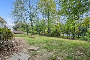 302 McKinney Dr, Moon/Crescent Twp, PA 15108 - Photo 35