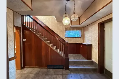 205 E Winter Ave, New Castle, PA 16101 - Photo 5