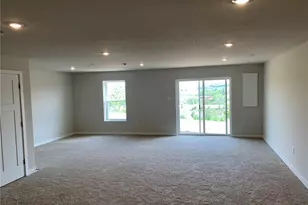 144 Scotland Ln, Harmony Boro, PA 16037 - Photo 9