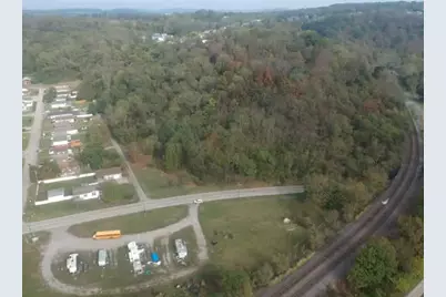 69 Main St, East Bethlehem, PA 15322 - Photo 29