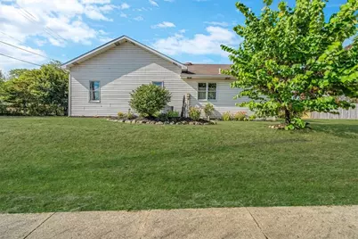 206 Washington St, Vanport, PA 15009 - Photo 3