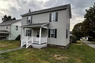 506 Washington St, Saint Clair Township, PA 15954 - Photo 1