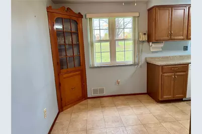 128 Caldwell Dr, Jefferson Township, PA 16002 - Photo 11