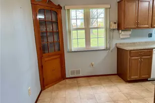 128 Caldwell Dr, Jefferson Township, PA 16002 - Photo 11
