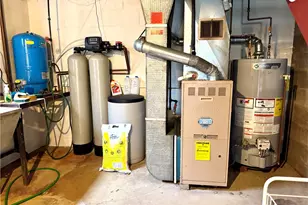 128 Caldwell Dr, Jefferson Township, PA 16002 - Photo 23