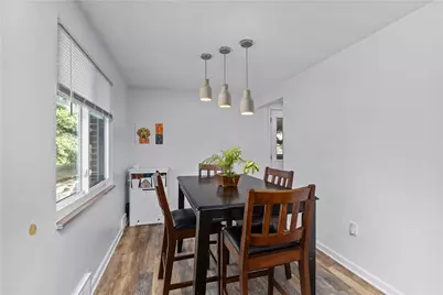 5857 Kings School Rd, Bethel Park, PA 15102 - Photo 11