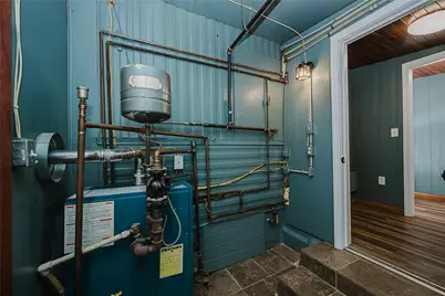 2688 Route 286 Hwy E, White Township, PA 15701 - Photo 25