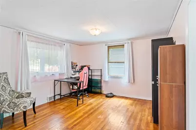 3083 Aljean Dr, Bethel Park, PA 15102 - Photo 5