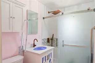 3083 Aljean Dr, Bethel Park, PA 15102 - Photo 15