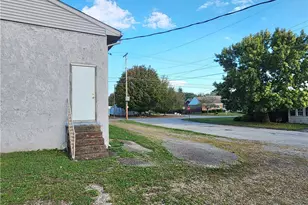 1510 Jackson Ave, New Castle, PA 16101 - Photo 5