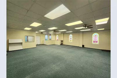 1510 Jackson Ave, New Castle, PA 16101 - Photo 13