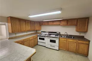 1510 Jackson Ave, New Castle, PA 16101 - Photo 19