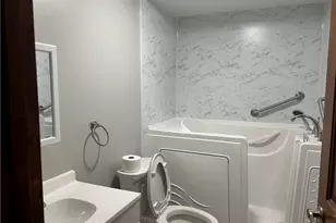 213 New Hampshire Dr, Lower Burrell, PA 15068 - Photo 25