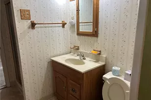 213 New Hampshire Dr, Lower Burrell, PA 15068 - Photo 19