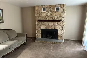 213 New Hampshire Dr, Lower Burrell, PA 15068 - Photo 9