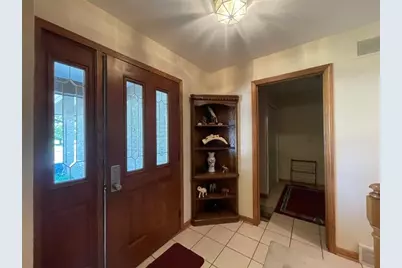 1445 Winterberry Ct #2B, Hermitage, PA 16148 - Photo 3