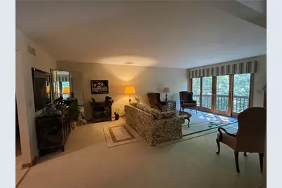 1445 Winterberry Ct #2B, Hermitage, PA 16148 - Photo 9