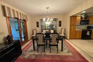 1445 Winterberry Ct, Hermitage, PA 16148 - Photo 15