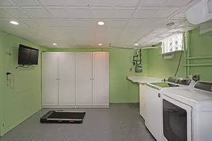 200 Ryan Dr, Scott Township, PA 15220 - Photo 17