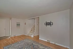 200 Ryan Dr, Scott Township, PA 15220 - Photo 3