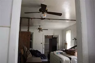 423 N Holland Ave, Rankin, PA 15104 - Photo 13