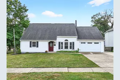715 Walnut St, Mt Pleasant Boro, PA 15666 - Photo 1