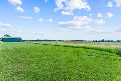 3205 Eastbrook Volant Rd, Hickory Township, PA 16156 - Photo 29