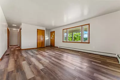 3205 Eastbrook Volant Rd, Hickory Township, PA 16156 - Photo 13