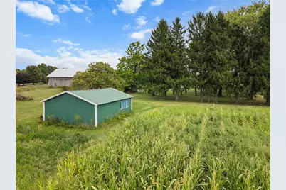 3205 Eastbrook Volant Rd, Hickory Township, PA 16156 - Photo 11