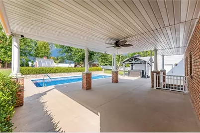 200 Balsinger Road, German Township, PA 15401 - Photo 9