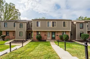 605 Arkwood Dr, Bethel Park, PA 15102 - Photo 1